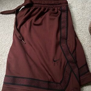NIKE FLY BASKETBALL SHORTS